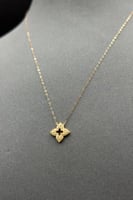 عقد زهرة ذهب تصميم الماس عيار 21 وزن من 0.8 الى 0....