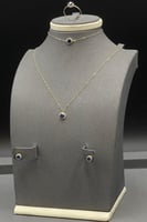 طقم سوليتير كحلي ذهب تصميم الماس