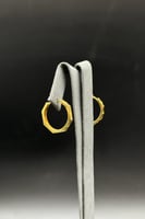 حلق ذهب صافي عيار 21 وزن 3.1 جرام