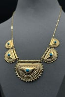 شوكر براشي ذهب بحريني عيار 21 وزن من 8 الى 8.1 جرا...