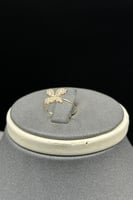 طقم اطفال وردة ذهب تصميم الماس عيار 18 وزن من 2 ال...