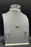 طقم جنزير ذهب تصميم الماس عيار 18 وزن 15.8 جرام