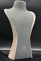 شال مستطيل ذهب تصميم الماس عيار 18 وزن من 2 الى 2....