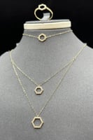 طقم ذهب عيار 18 بتصميم خلية وزن 2.5 جرام