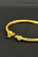 اسوارة ذهب تصميم هندي عيار 21 وزن 11.8 جرام