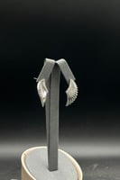 حلق الاجنحة ذهب تصميم الماس