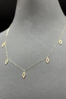 شوكر اوراق الشجر مفرغ ذهب تصميم الماس عيار 18 وزن...