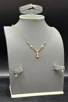 طقم جنزير ذهب عيار 18 بتصميم ناعم وزن 7.9 جرام