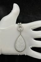 شال دمعة مجدول ذهب ابيض تصميم الماس عيار 18 وزن 24...