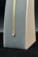 اسوارة فلات ذهب صافي ايطالي عيار 18 وزن 3.5 جرام