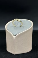 خاتم ذهب تصميم الماس عيار 18 وزن من 1.2 الى 1.3 جر...