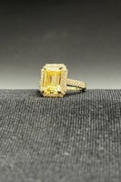 خاتم ذهب مع فص فانسي عيار 18 وزن 4 جرام