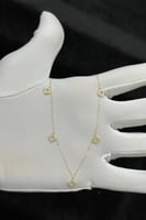 شوكر وردات مفرغ ذهب تصميم الماس عيار 18 وزن من 0.9...