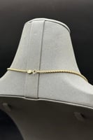 عقد مجدول نازل ذهب صافي عيار 18 وزن من 3.1 الى 3.2...