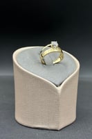 دبله ذهب مع فص سوليتير عيار 18 وزن من 2.4الى 2.6 ج...