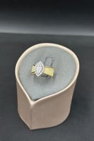 خاتم ذهب تصميم الماس عيار 18 وزن من 2.8 الى 2.9 جر...