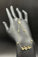 كف زهرات ذهب تصميم الماس عيار 18 وزن من 1.7 الى 1....