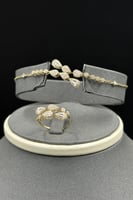 طقم ذهب تصميم الماس عيار 18 وزن 11.1 جرام