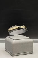 اسوارة مع خاتم ثلاث فصوص ذهب تصميم الماس عيار 18 و...