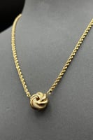 عقد مجدول مع مكرونة ذهب صافي عيار 18 وزن 6.4 جرام