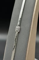 اسوارة ذهب أبيض تصميم مثلثات ألماسية بوزن 9.3 جرام