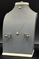 طقم اطفال قلب ذهب صافي عيار 18 وزن من 3.9 الى 4 جر...