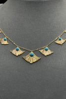 طقم رموش ذهب مع صدف فيروزي عيار 21 وزن من 8.3 الى...