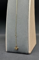 اسوارة وردة ذهب تصميم الماس عيار 18 وزن من 2.8 الى...