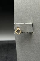 طقم دورين دورة مفرغ ذهب تصميم الماس عيار 18 وزن 2....