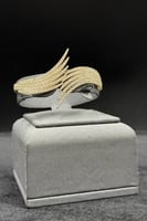 اسوارة ذهب تصميم الماس عيار 18 وزن 13.6 جرام