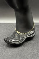 كف دمعة ذهب مع صدف أخضر عيار 18 وزن 1.6 جرام