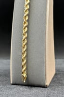 اسوارة مجدول ذهب صافي عيار 18 وزن 6.7 جرام