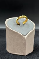 دبلة ذهب صافي عيار 21 وزن من 2.7 الى 2.8 جرام