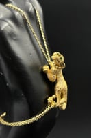 كف تايجر ذهب مع صدف اخضر عيار 18 وزن 10.3 جرام