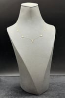 شوكر مع باقيت تصميم الماس عيار 18 وزن 1 جرام