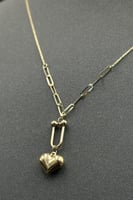 عقد قلب ذهب صافي عيار 18 وزن 1.1 جرام