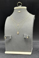 طقم ذهب ناعم عيار 18 ثنائية الرقي وزن 2.3 جرام