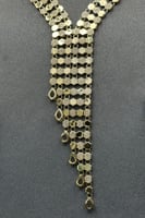 طقم خلية ذهب تصميم الماس عيار 18 وزن 23 جرام