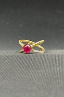 خاتم ذهب تصميم الماس عيار 18 وزن 2.9 جرام