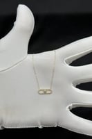 عقد مستطيل ذهب تصميم الماس عيار 18 وزن 0.7 جرام