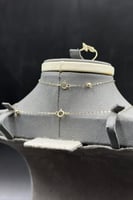 طقم ذهب تصميم الماس عيار 18 وزن 3.4 جرام