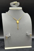 طقم ذهب صافي عيار 21 وزن 5.3 جرام