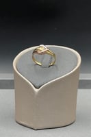 خاتم ذهب صافي عيار 18 وزن 1.6 جرام