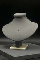 عقد سداسي ذهب مع صدف