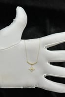 عقد كور مع نجمة ذهب تصميم الماس عيار 18 وزن 0.7 جر...