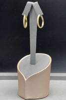 حلق دائري ذهب صافي عيار 18 وزن 1.7 جرام