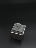 خاتم ذهب أبيض تنس تصميم بخمس فصوص الماس