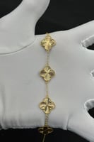 اسوارة خمس وردات ذهب صافي عيار 21 وزن 3.6 جرام