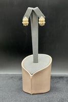 حلق كور ذهب مع لؤلؤ عيار 18 وزن 5.1 جرام