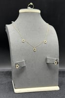 طقم اطفال بيضاوي مفرغ ذهب تصميم الماس عيار 18 وزن...